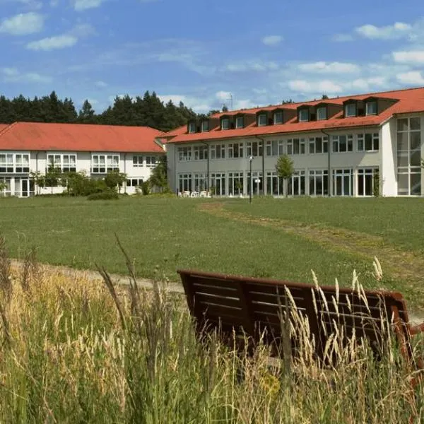Landsitz Hotel Templin，位于滕普林的酒店