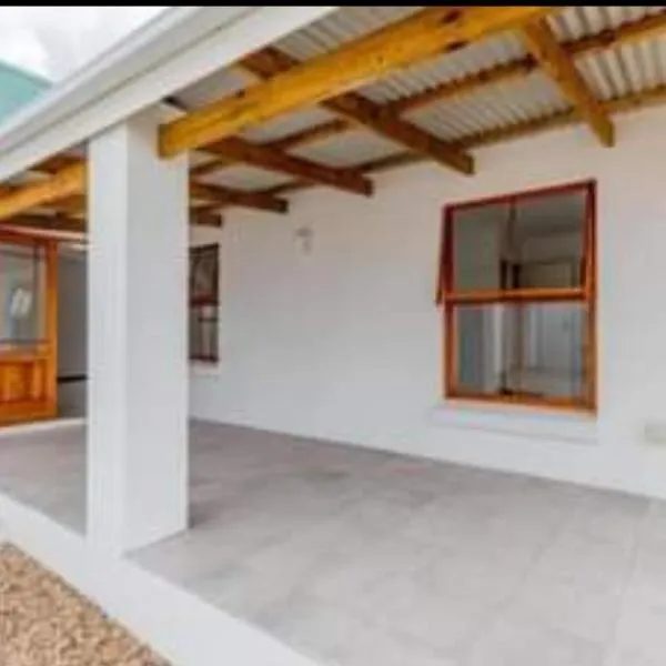 De Rust Karoo Cottages，位于De Rust的酒店