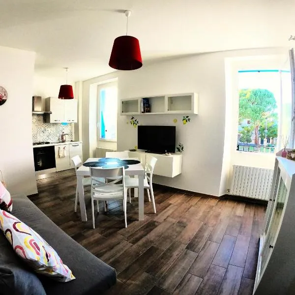 The Sax Appartamenti，位于法诺的酒店