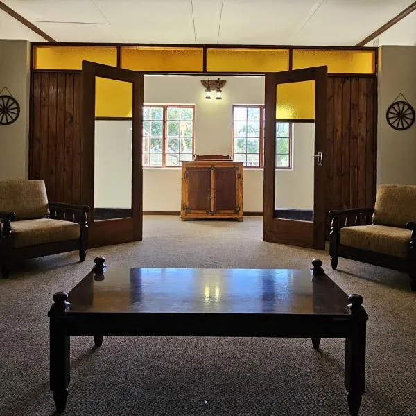 Leeu Gamka Hotel，位于Leeu-Gamka的酒店