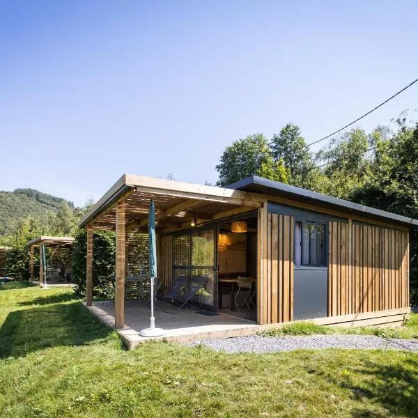 Huttopia Vallée de la Semois，位于瑟穆瓦河畔夫雷斯的酒店