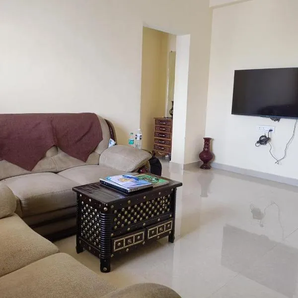 1BHK Cozy Stay，位于Mundhva的酒店