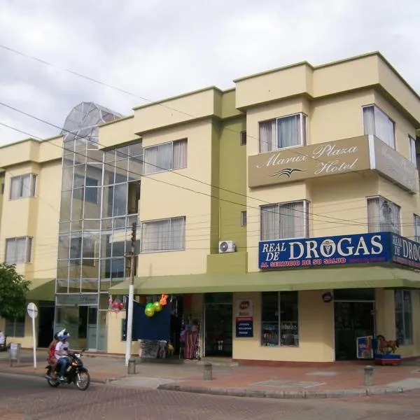 Hotel Marux Plaza，位于Guaduala的酒店