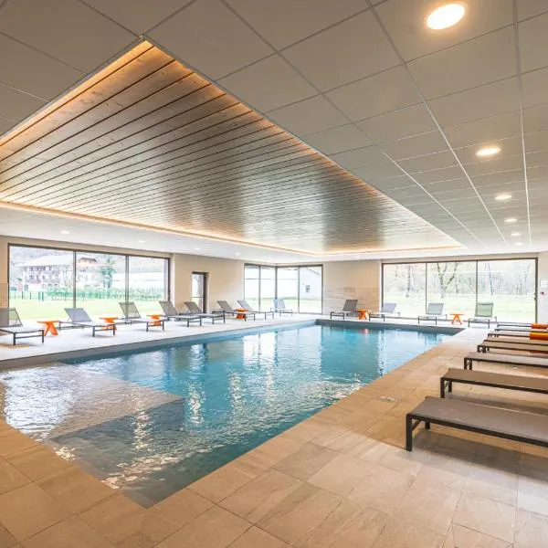 Hotel Base Camp Lodge - Albertville，位于阿尔贝维尔的酒店