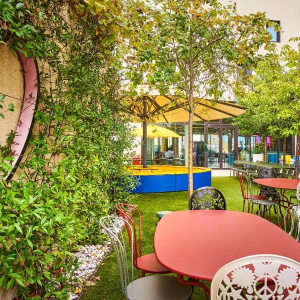 JO&JOE Paris Gentilly - Auberge de Jeunesse，位于让蒂伊的酒店