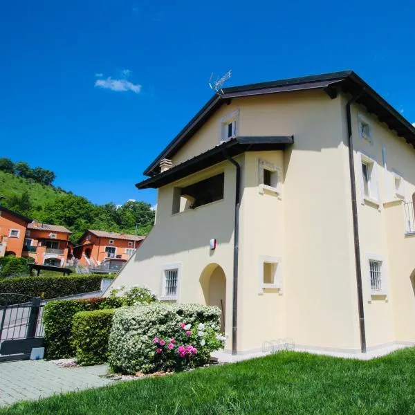 I segreti del lago，位于皮耶迪卢科的酒店