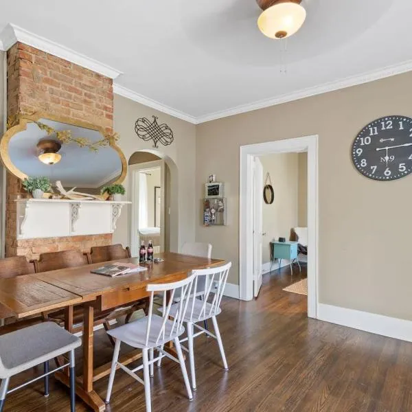 Uptown Cottage- mins away from Downtown,位于查塔努加的酒店