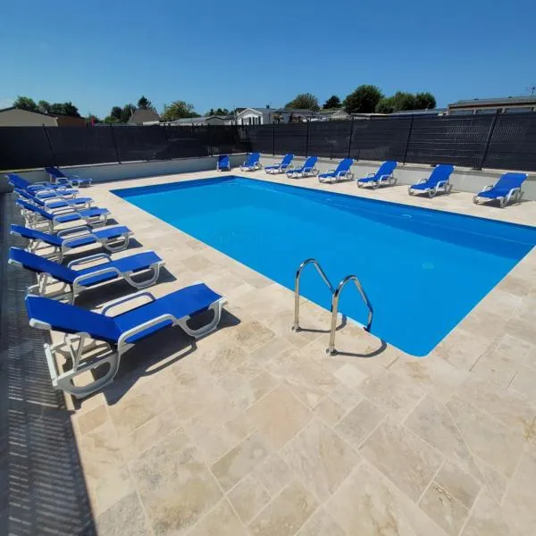 Camping Le clos Savoye，位于Biville-sur-Mer的酒店