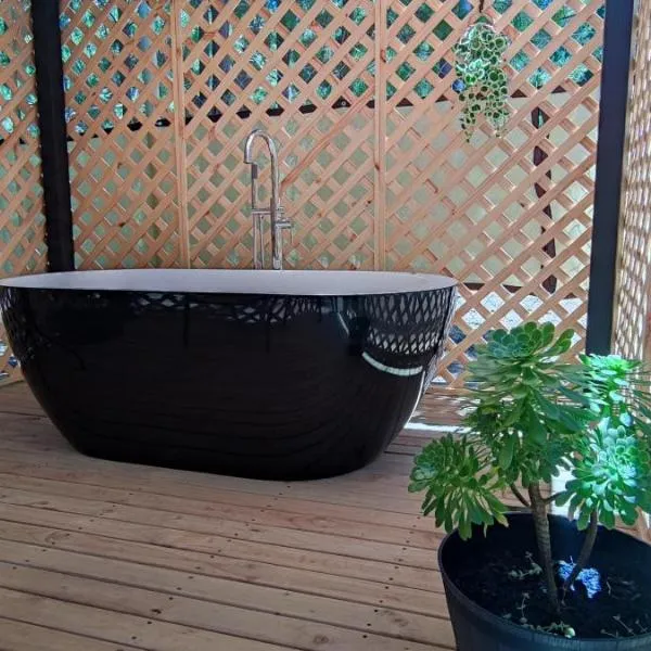 Cabañas Pinos del Mar，位于阿尔加罗沃的酒店