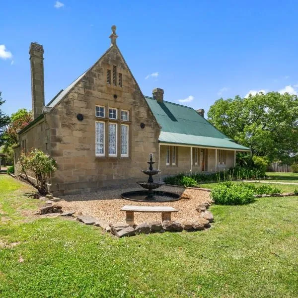 The Old Courthouse，位于Colebrook的酒店