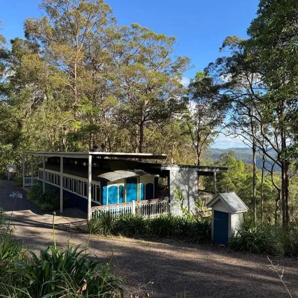 Heaven in the Hills Retreat，位于马莱尼的酒店