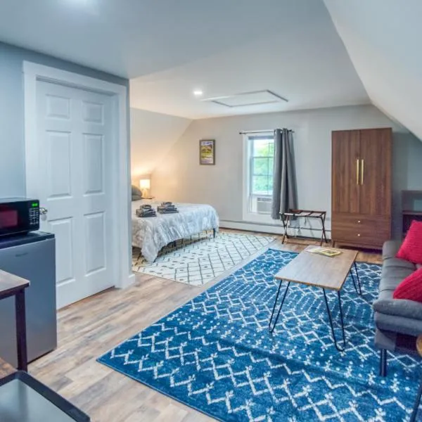 Studio - Adventure Property，位于Whitefield的酒店