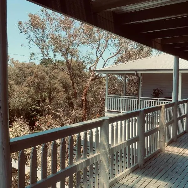 Where the bush meets the beach，位于罗斯巴德的酒店