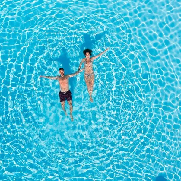 Alianthos Estate Resort - ex Alianthos Garden，位于普拉基亚斯的酒店