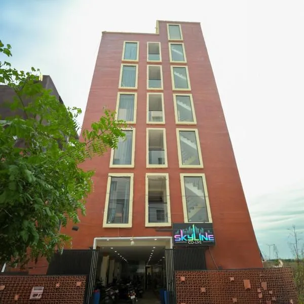 SKYLINE CoLive，位于海得拉巴的酒店