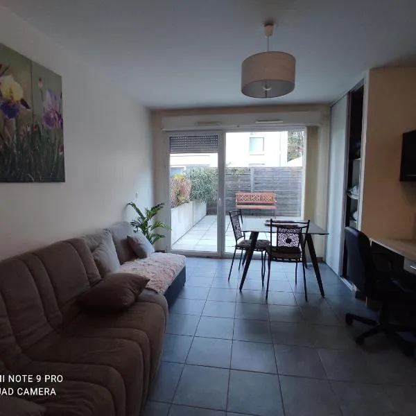 Studio l'Essentiel，位于Chambéry-le-Vieux的酒店