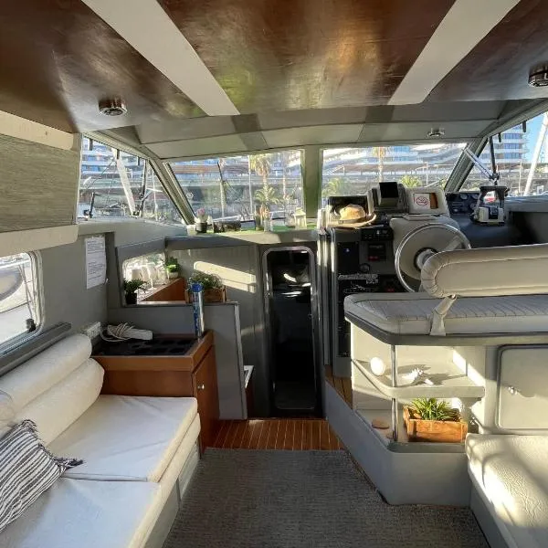 The Floating Home，位于巴塞罗那的酒店