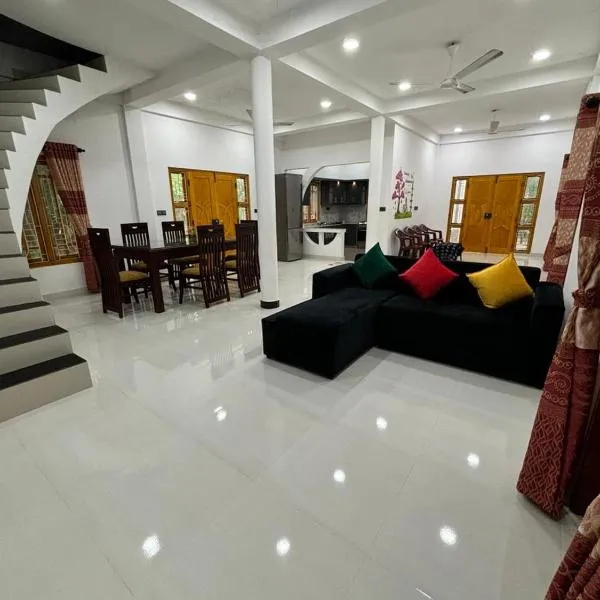 KBS Golden House，位于Point Pedro的酒店