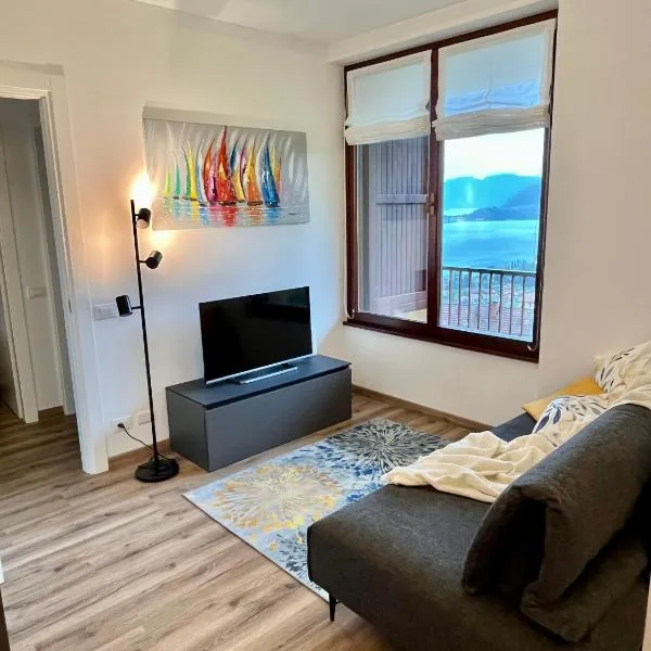NEW Luxury Apartment - Menaggio，位于梅纳焦的酒店