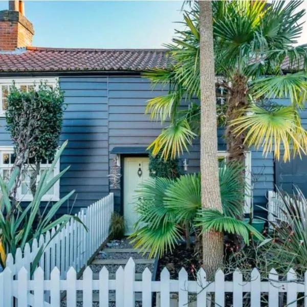 Charming Dulwich Cottage，位于West Dulwich的酒店