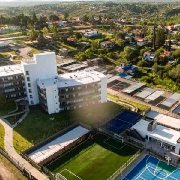 Departamento en Veneto Village Resort y Spa，位于维拉帕尔克西基曼的酒店