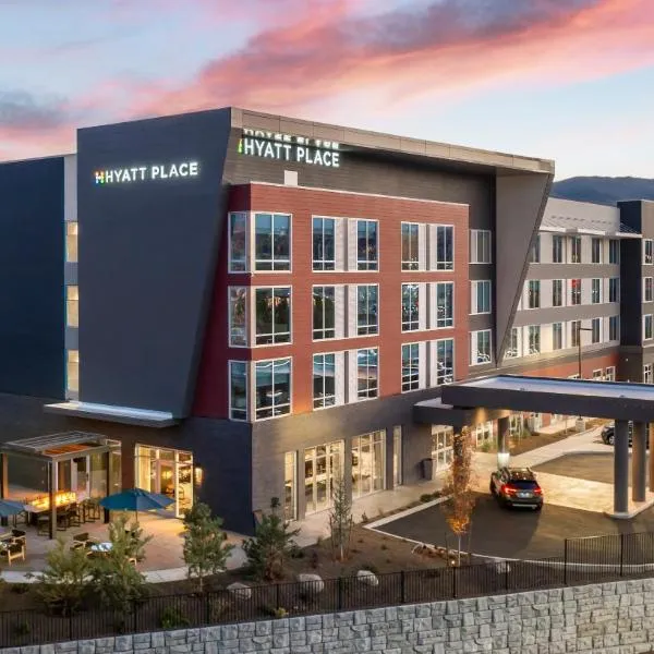 Hyatt Place South Reno，位于里诺的酒店