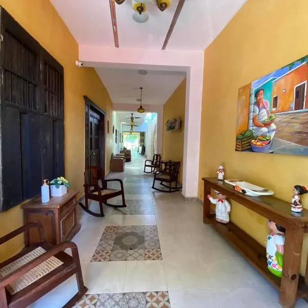 My Family In Merida Hostel，位于梅里达的酒店