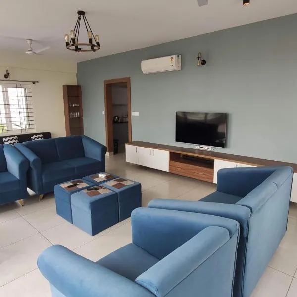Trinetra Homes 61，位于班加罗尔的酒店