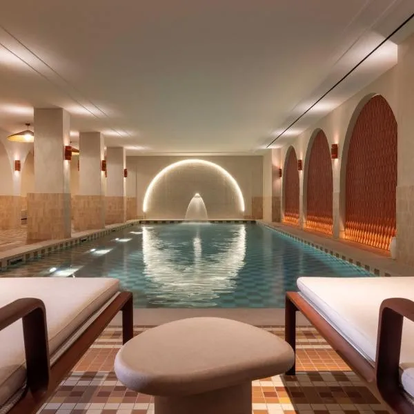 Hotel Grand Coeur Latin，位于巴黎的酒店