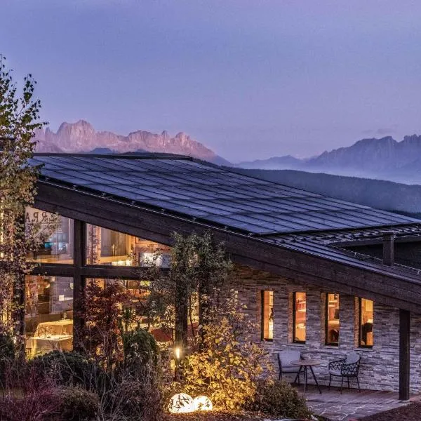Terra - The Magic Place Relais & Châteaux，位于萨伦蒂诺的酒店