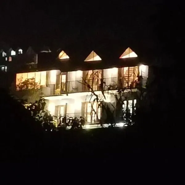 The Blues Chalet，位于努沃勒埃利耶的酒店