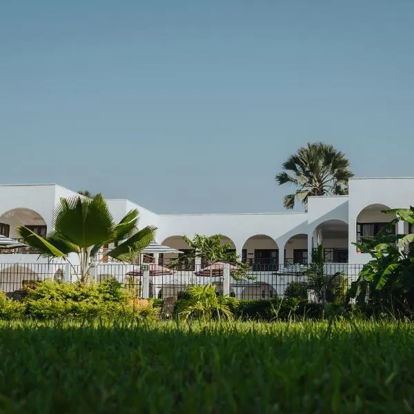 Harmony Resort Boutique Hotel，位于班珠尔的酒店
