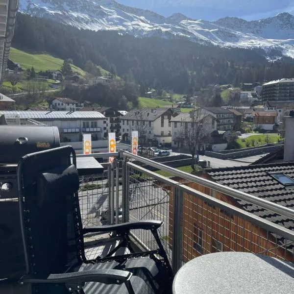 Superspot Ferienwohnung mit Super Aussicht，位于库尔瓦尔登的酒店
