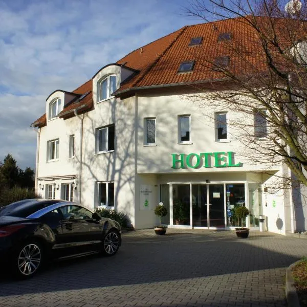 佩斯特维泽尔西格尔酒店，位于威斯德拉夫的酒店
