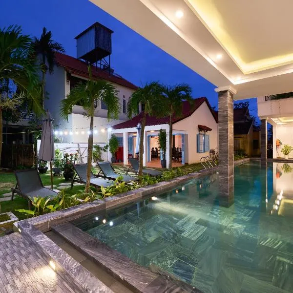 Hoi An Legend Charm Boutique Hoi An Hotel，位于会安的酒店
