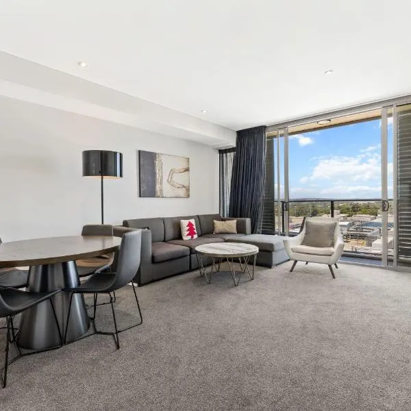 One Bedroom Private Apartment at 88 Archer St Chatswood，位于悉尼的酒店