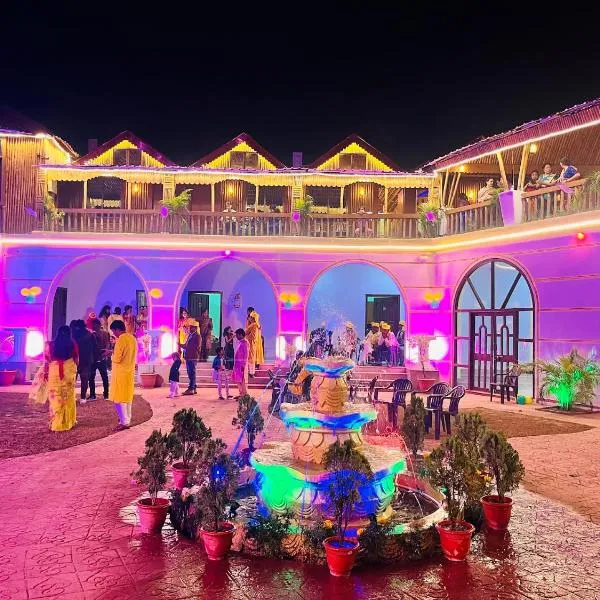 La Pahi Palace- Banquet and Resort，位于Sakri的酒店