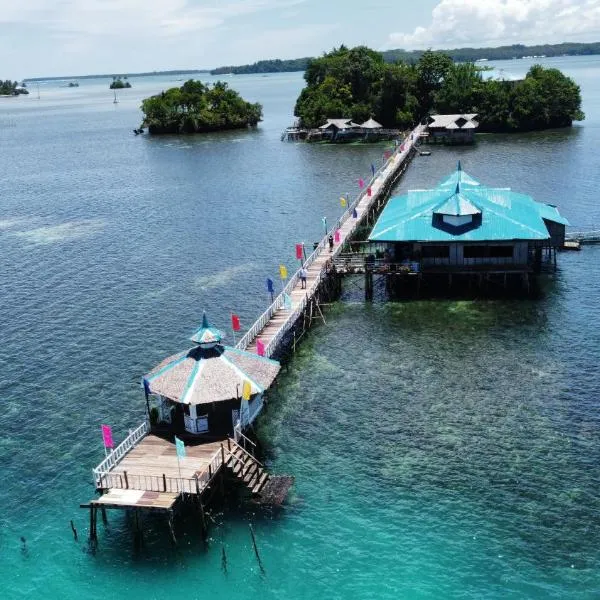 Enchanted River Rock Island Resort，位于Hinatuan的酒店