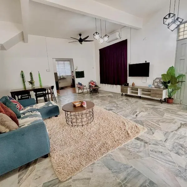 Entire Residential House Alma Bukit Mertajam Spacious 4 bedroom，位于大山脚的酒店