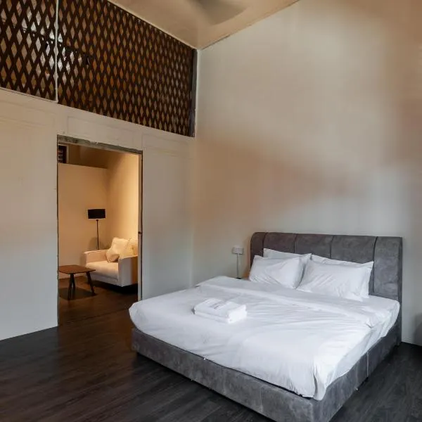 Melayu Villa by Aayu - 10 mins walk to 1st Avenue Mall George Town，位于乔治市的酒店