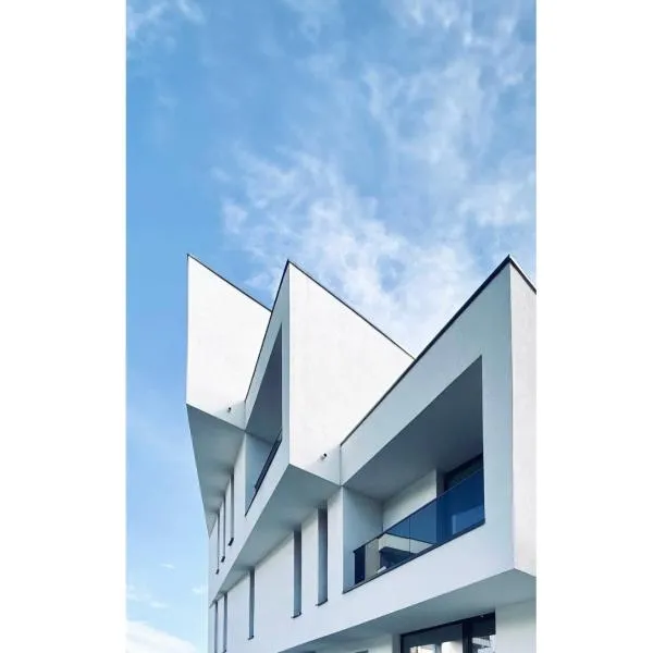 CASA VYS，位于皮特什蒂的酒店
