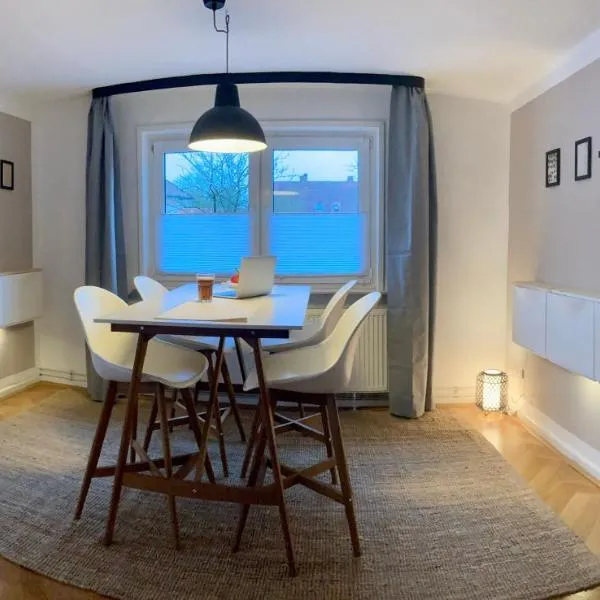 Ferienwohnung Soltau Parkplatz, Dachterrasse, Klimaanlage, 5 Gäste，位于索尔陶的酒店