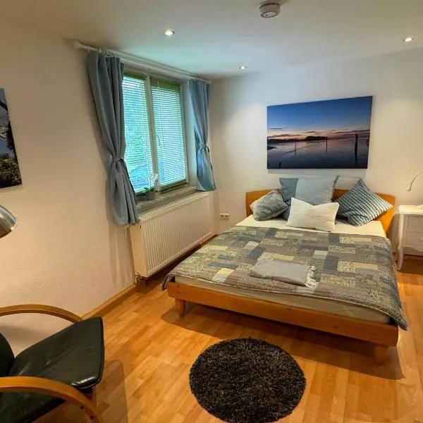 Gemütliche Gästewohnung in Landhaus mit Pool，位于Laasdorf的酒店