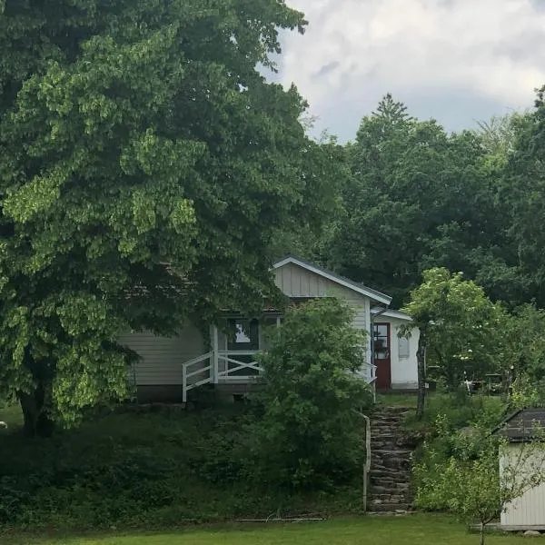 Solröje，位于锡姆里斯港的酒店