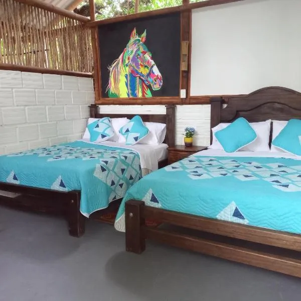 Finca Ecoturistica LOS JAGUEYES，位于Baraya的酒店