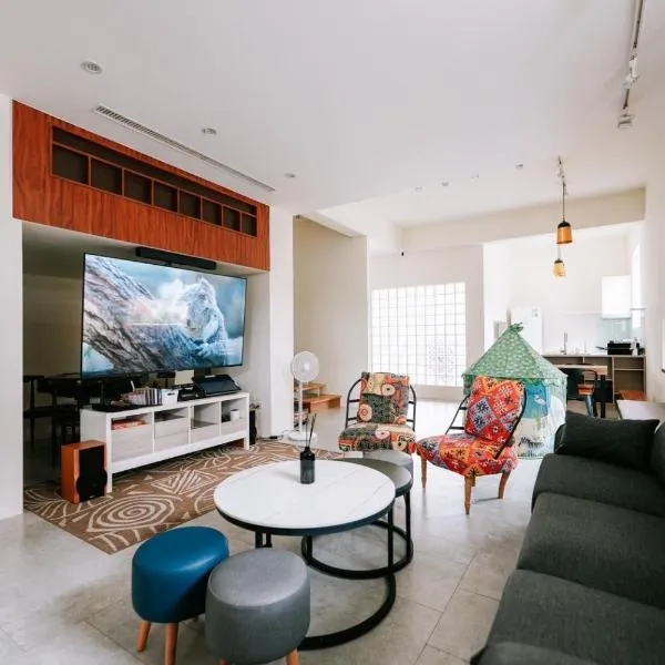 小禾山居Danny's Home & 小艾山青I's Home，位于Zhongpu的酒店