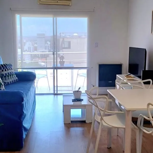 Departamento Zona Hilton Nqn，位于内乌肯的酒店