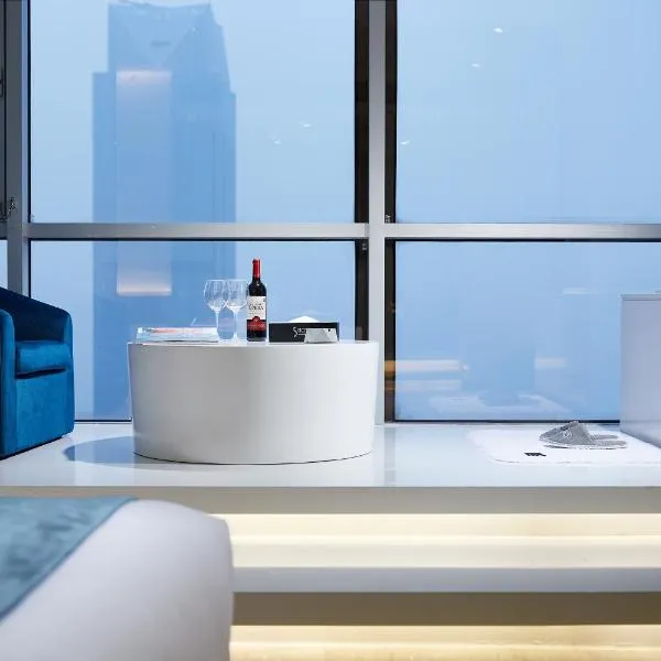 m58 Sky Sunset Hotel，位于重庆的酒店