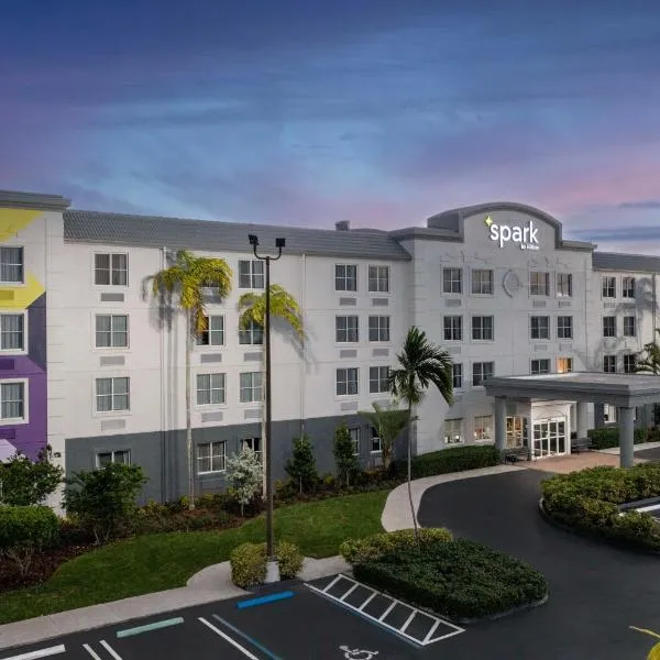 Spark by Hilton Miami Doral，位于迈阿密的酒店