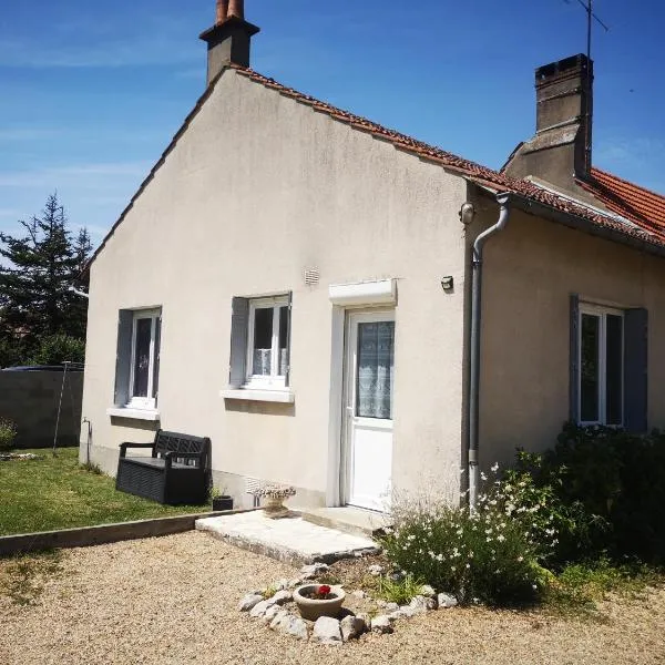 La maisonnette，位于Cléry-Saint-André的酒店